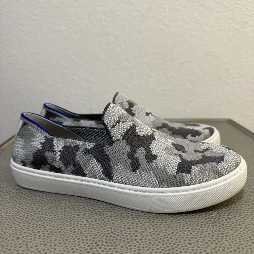 Rothys Kids Gray Camo Slip On Sneakers Size 4 Shoes Unisex Boys Girls